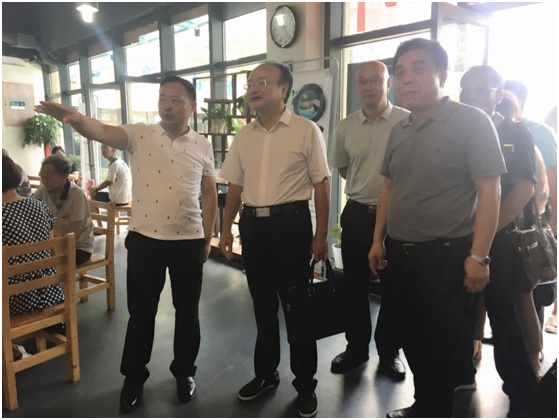 省国资委杨平副主任率队考察乐鱼平台-乐鱼（中国）一站式服务平台侨亚文明窗口申报工作