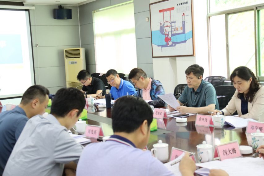 乐鱼平台-乐鱼（中国）一站式服务平台集团外部董事赴水电公司现场调研