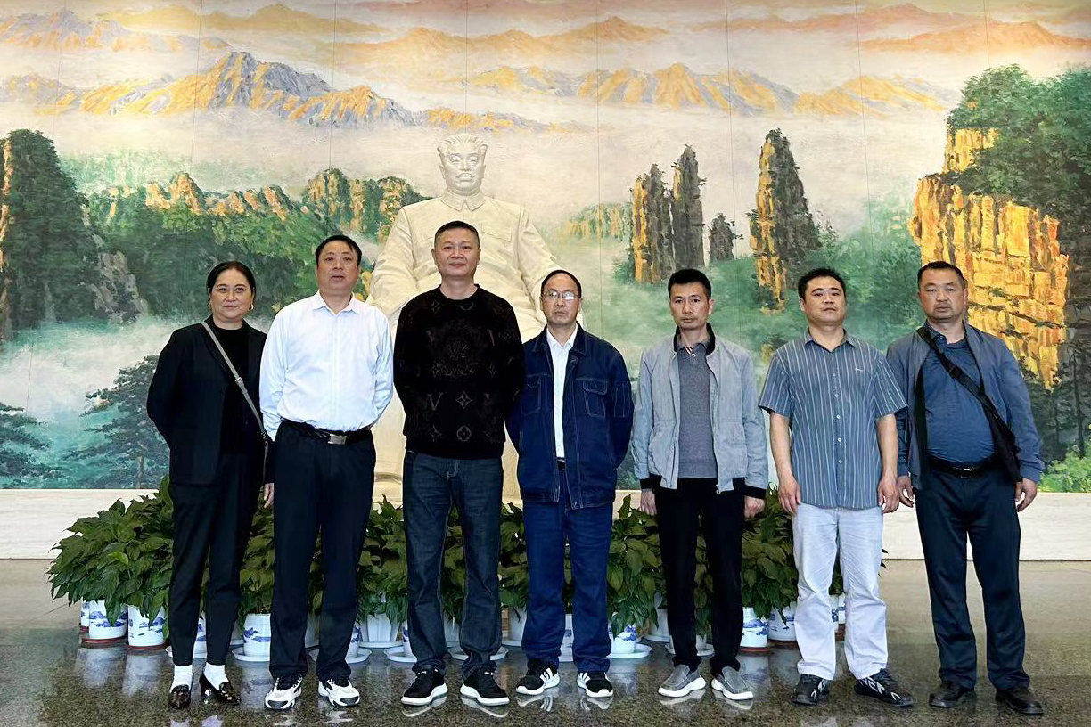 追寻先烈足迹  传承红色基因——乐鱼平台-乐鱼（中国）一站式服务平台鸟儿巢公司全体党员参观贺龙纪念馆